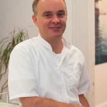 Bild vergrößern: Alexander Schnellert, Zahnarzt Hamburg