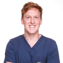 Bild vergrößern: Jakob Grall, Zahnarzt München