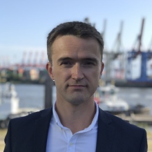 Bild vergrößern: Maxim Golubev, Zahnarzt Uelzen