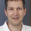 Dominik Lamp, Mund-Kiefer-Gesichtschirurg Frankfurt