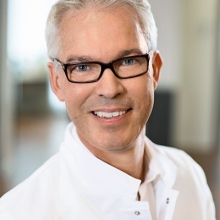 Bild vergrößern: Björn Ole Raasch, Hautarzt (Dermatologe) Hamburg