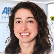 Bild vergrößern: Rayna Darakchieva, Zahnarzt Augsburg