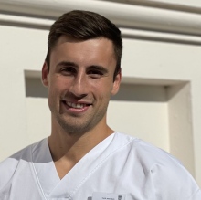 Bild vergrößern: Miles Kaldewey, Zahnarzt Ritterhude