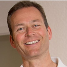 Bild vergrößern: Ingo Brehme, Zahnarzt Kiel