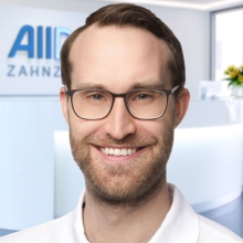 Bild vergrößern: Johannes Stemmann, Zahnarzt Hamburg