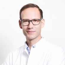 Bild vergrößern: Andreas Grimm, Plastischer & Ästhetischer Chirurg Erlangen