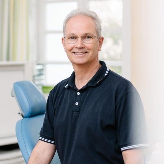 Dr. med. dent. Jürgen Garlichs Zahnarzt Kiel