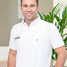 Bild vergrößern: Alexander Askaryar, Zahnarzt Wuppertal