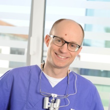 Bild vergrößern: Björn Echterhoff, Zahnarzt Saarbrücken