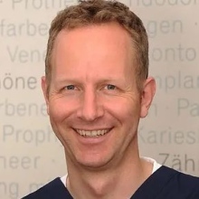 Bild vergrößern: Michael Schawacht, Zahnarzt Mönchengladbach