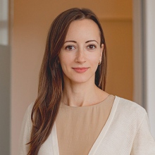 Bild vergrößern: Andreea-Catalina Giannakis, Psychiater Düsseldorf