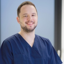 Bild vergrößern: Nadir Jakupovic, Zahnarzt München