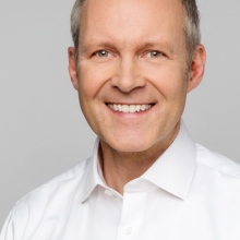 Bild vergrößern: M. Oliver Ahlers, Zahnarzt Hamburg