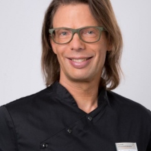 Bild vergrößern: Ingo Dantzer, Mund-Kiefer-Gesichtschirurg Nienburg