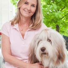 Bild vergrößern: Jasmin Riemel, Tierarzt Bonn