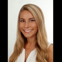 Bild vergrößern: PP M.Sc. B.Ed. Christina Elisabeth Halla, Psychologischer Psychotherapeut München