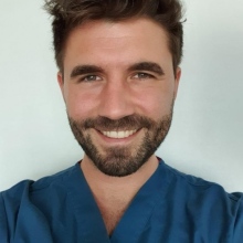 Bild vergrößern: Nicolas Gräber, Zahnarzt Rosenheim