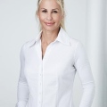 Julia Bieniek, Zahnarzt Düsseldorf