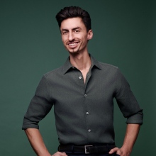 Bild vergrößern: Nino Giulini, Zahnarzt Frankfurt