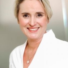 Bild vergrößern: Tanja Brächer-Radecker, Zahnarzt Friedberg