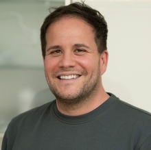 Bild vergrößern: Timo Berger, Zahnarzt Heidelberg