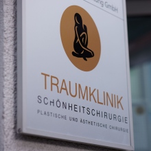 TRAUMKLINIK Plast.-u.Ästhetische Chirurgie Dr. Corina Constantinescu  