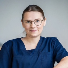 Bild vergrößern: Nicole Große, Zahnarzt Nordendorf