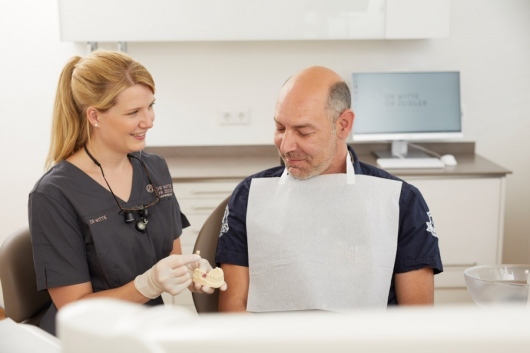 Zahnmedizin Dres. Carolin Witte und Carolin Zeidler  -1