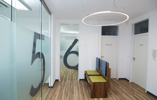 Zahnarzt Stuttgart Praxis Dr. Putze-2