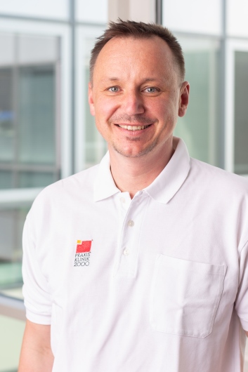 Praxisklinik 2000 Orthopädie, Dr. med. Friedrich Quarck, Dr. med. Ralph Mayer und Prof. Dr. med. Gerrit Bode-2