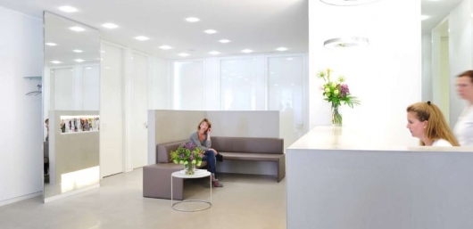 Private Praxisgem. Theatiner46 Dres. Bernd Schuster - Patricia Ogilvie - und Alexandra Ogilvie -1