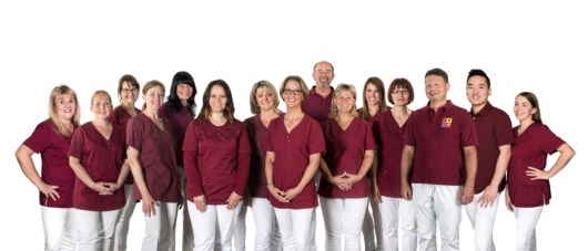 Zahnarztpraxis Dr. Kämpfe & Dr. Midderhoff   -1