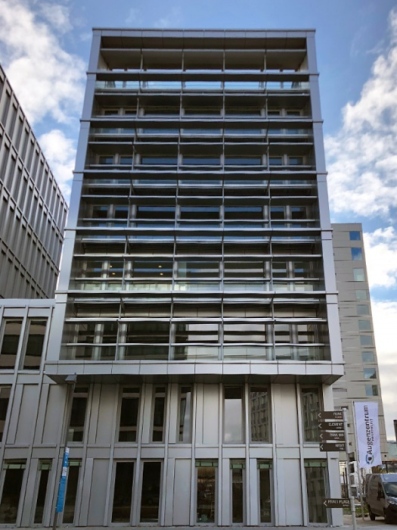 Augenzentrum Frankfurt Gateway Gardens   -0