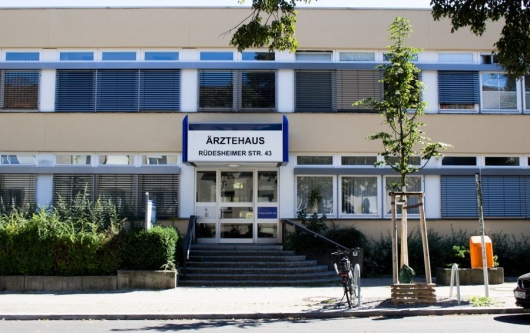 Zahnarztpraxis Medentico Dr. Rainer Hohenwald und Jana Karcher  -0