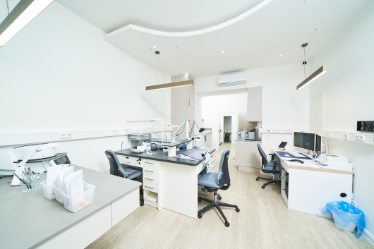 Zahnarztpraxis PearlDent-1