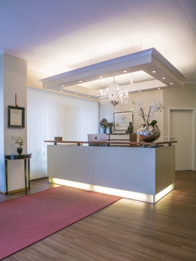 Zahnarztpraxis Alstertal Dr. Esmeralda Pinto dos Santos Zahnärztin-0