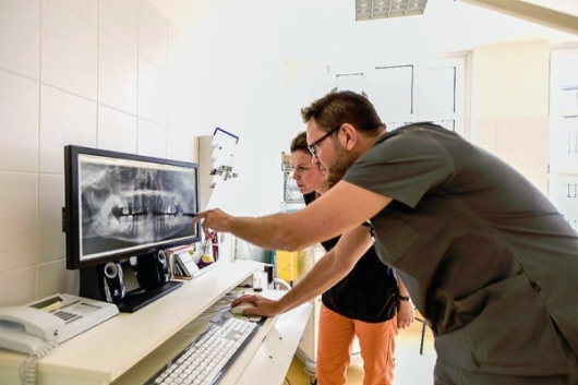 BerlinerCityChirurgie Dres. Floriano Jose da Silva und Daniel Friedrichs  -2