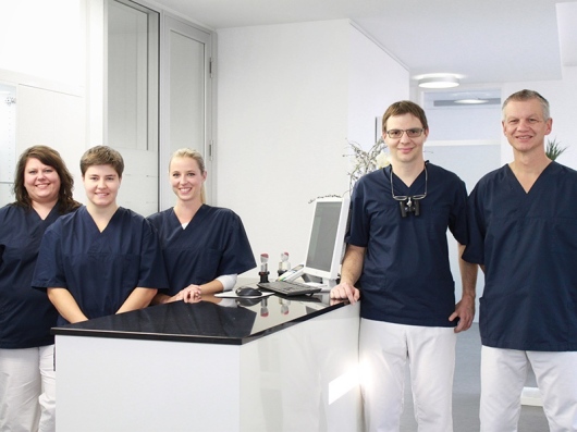 Praxisklinik Walldorf Dres. Tobias Schmiedeberg und Florian Katz  -1