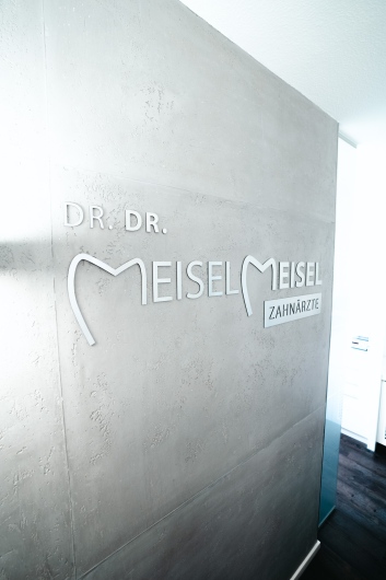 Zahnarztpraxis Dr. Mark Meisel und Dr. Ulf Meisel-2