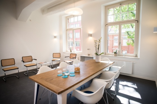 MKG-Praxis Barmbek Dr.Dr. Oliver Vorwig und Dr.Dr. Georgios Mistakidis  -2