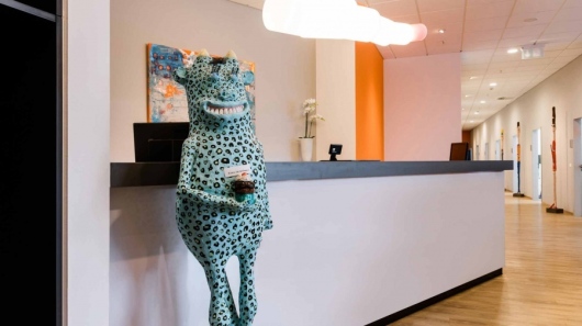 Dres. Annika Adami und Alexander Uhse   -0