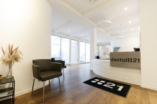 Dental21 Hamburg am Jungfernstieg-0