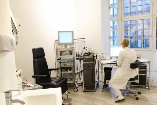 HNO-Praxis an der Oper Dr. Rosemarie Neumann Dr. Stefan Tesche  -1