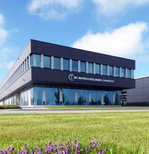 ÜBAG Dr. Bayer & Kollegen - Zahnärzte-2