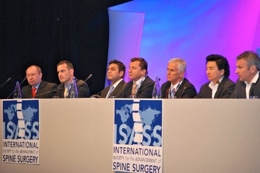 APEX SPINE CENTER Dres. Schubert, Helmbrecht und Kollegen-0