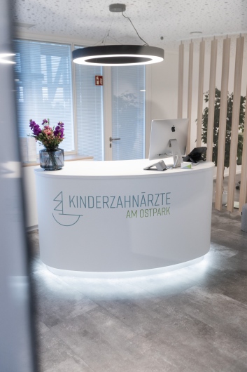 KINDERZAHNÄRZTE am Ostpark München-2
