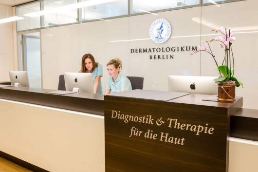 DERMATOLOGIKUM BERLIN Privatärztl. Gemein.Praxis GbR   -2