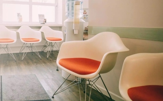 Dr. Kurth & Partner    -2