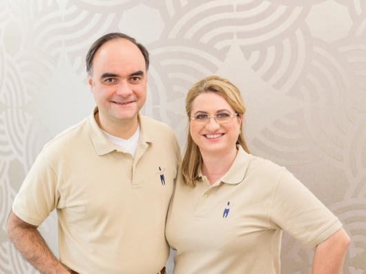 Dr. Georgalis und Kollegen    -1