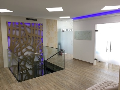 Zahn Experten Zentrum Dr. Christian Päffgen, MSc Dr. Natascha Dylong, MSc  -2